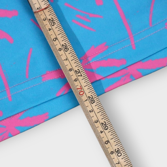 Chubbies Polo Shirt Medium Pink & Blue Palms Electric Slide Performance Stretch - Picture 7 of 9